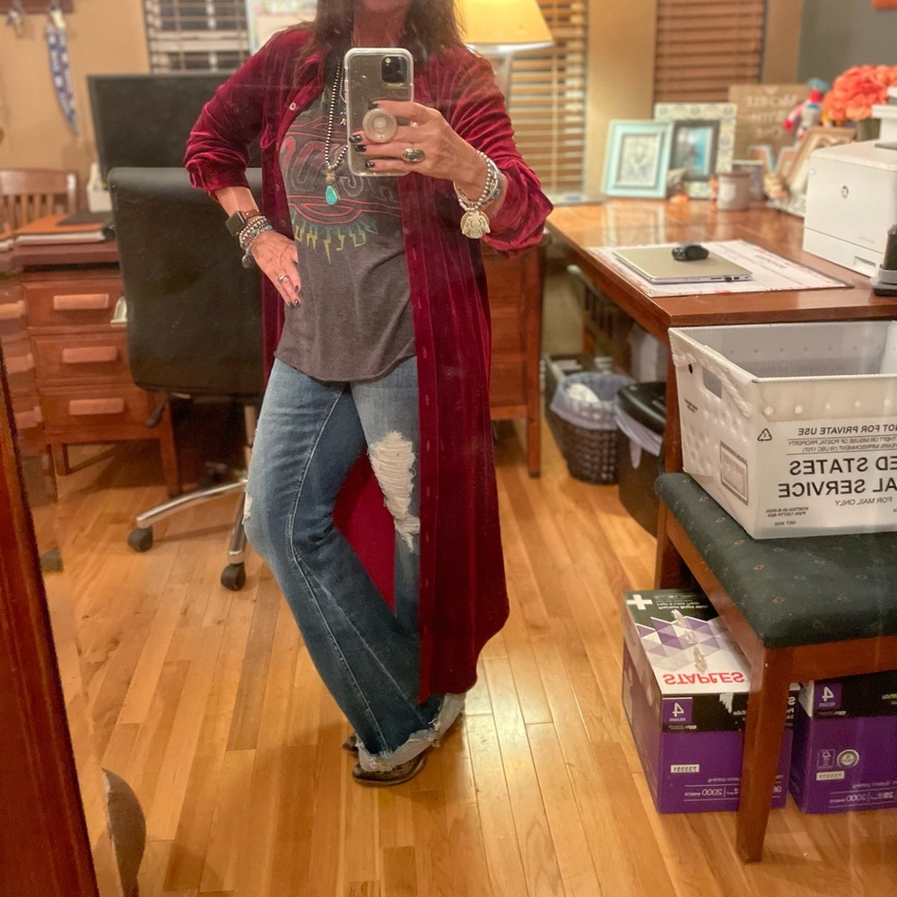 Umgee Red/Burgundy Velvet Duster Size Small - Picture 4 of 4